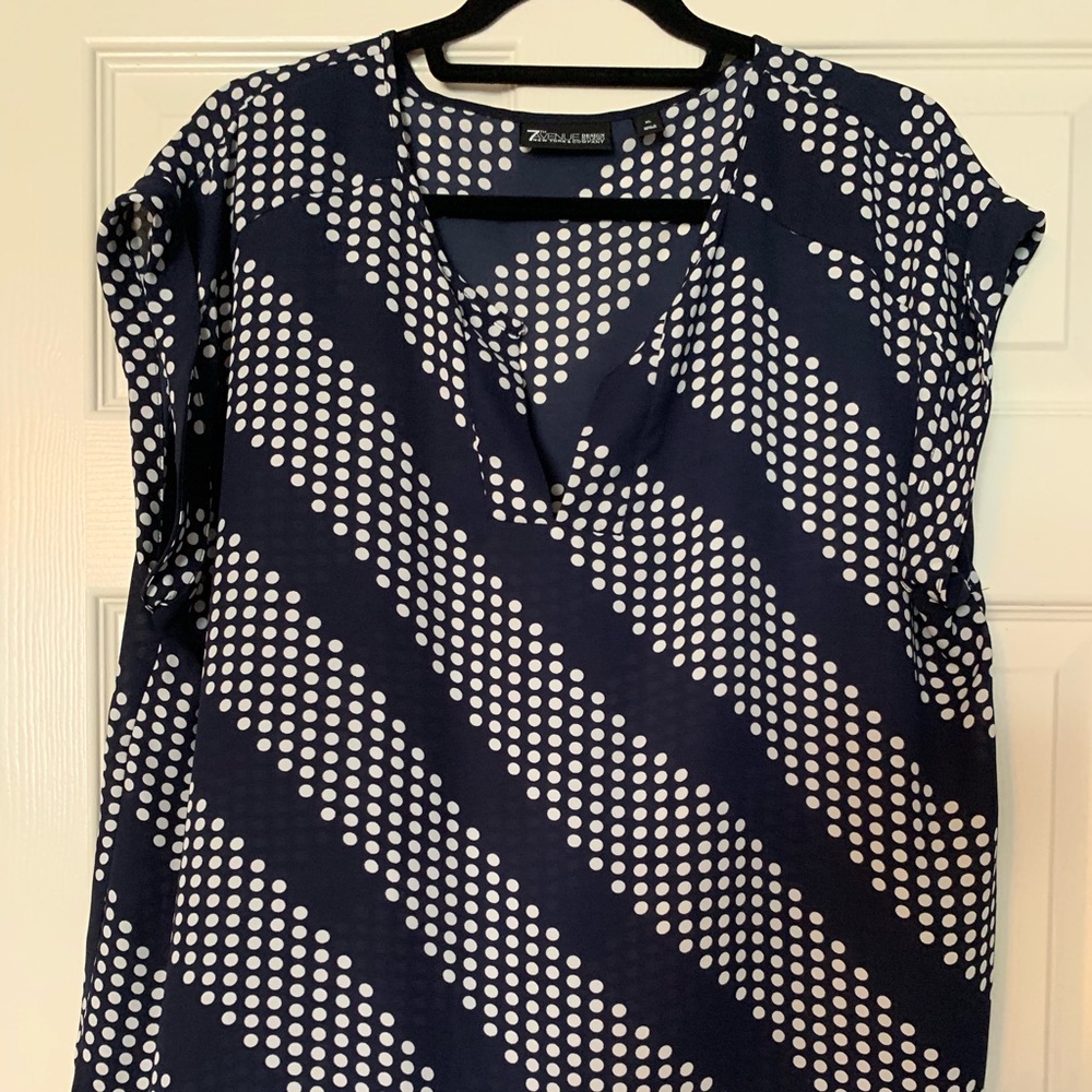 Top perfect for work